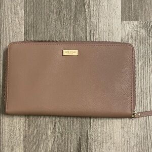 Kate Spade Taupe Leather Zip Wallet Organizer